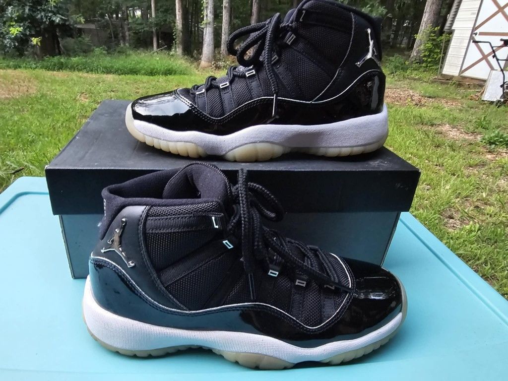 Jordan 11 Retro Jubilee Sz 5.5y