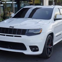 2020 Jeep Grand Cherokee SRT
