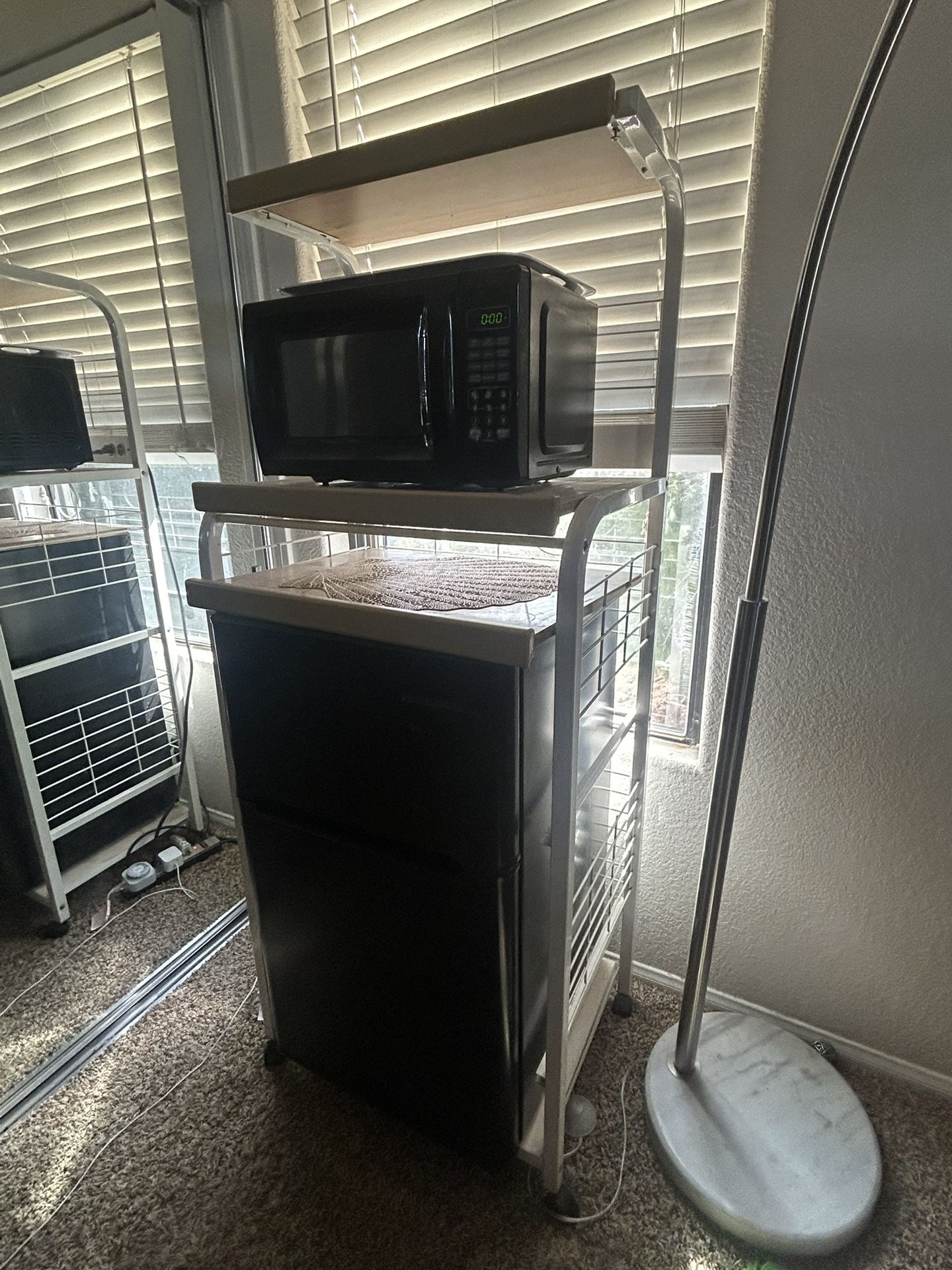 Refrigerator, Microwave And Cart/microwave Stand
