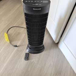 Portable Heater With Remote Control 