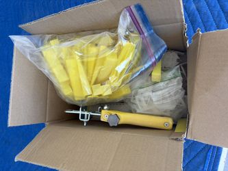 Tile Leveling Clips, Wedges & Installation Tool Bundle