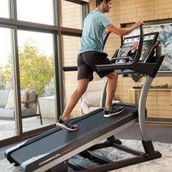 Nordictrack TREADMILL (new) 