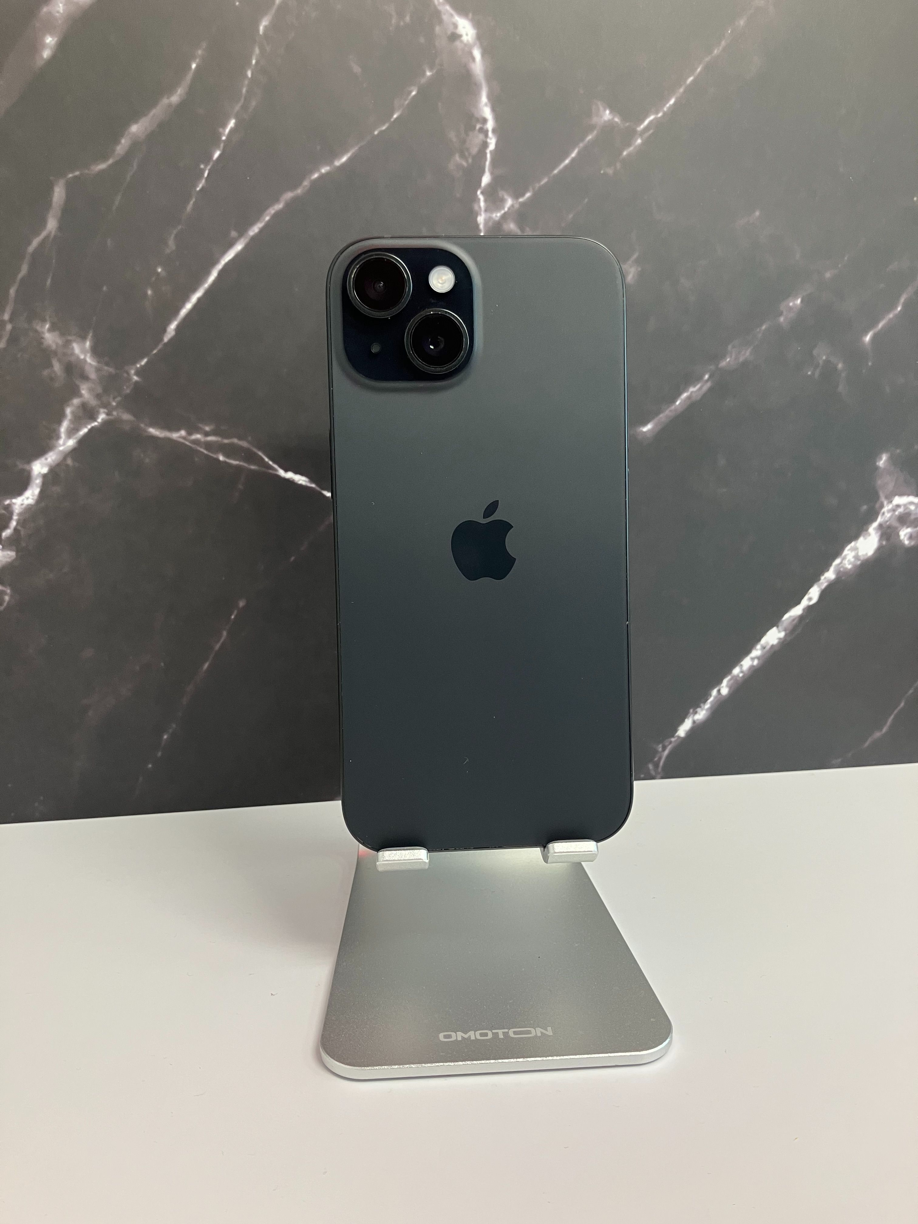 iPhone 15 - Unlocked - 128GB