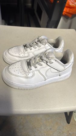 Boys Nikes