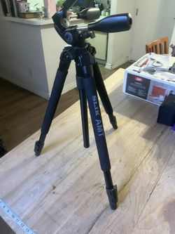 SLIK 330dx-b Tripod Used And Amazing Condition