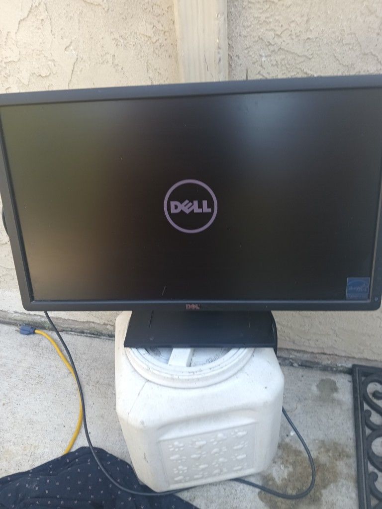 Dell 22-in Monitor