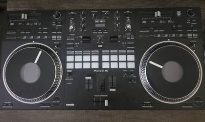 Pioneer DJ DDJ-REV7