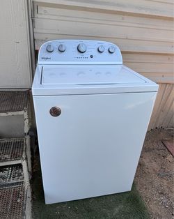 Washer Whirlpool  High efficiency  works great