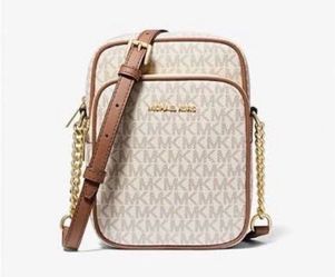 Michael Kors Travel Jet Set Crossbody Bag & Wallet