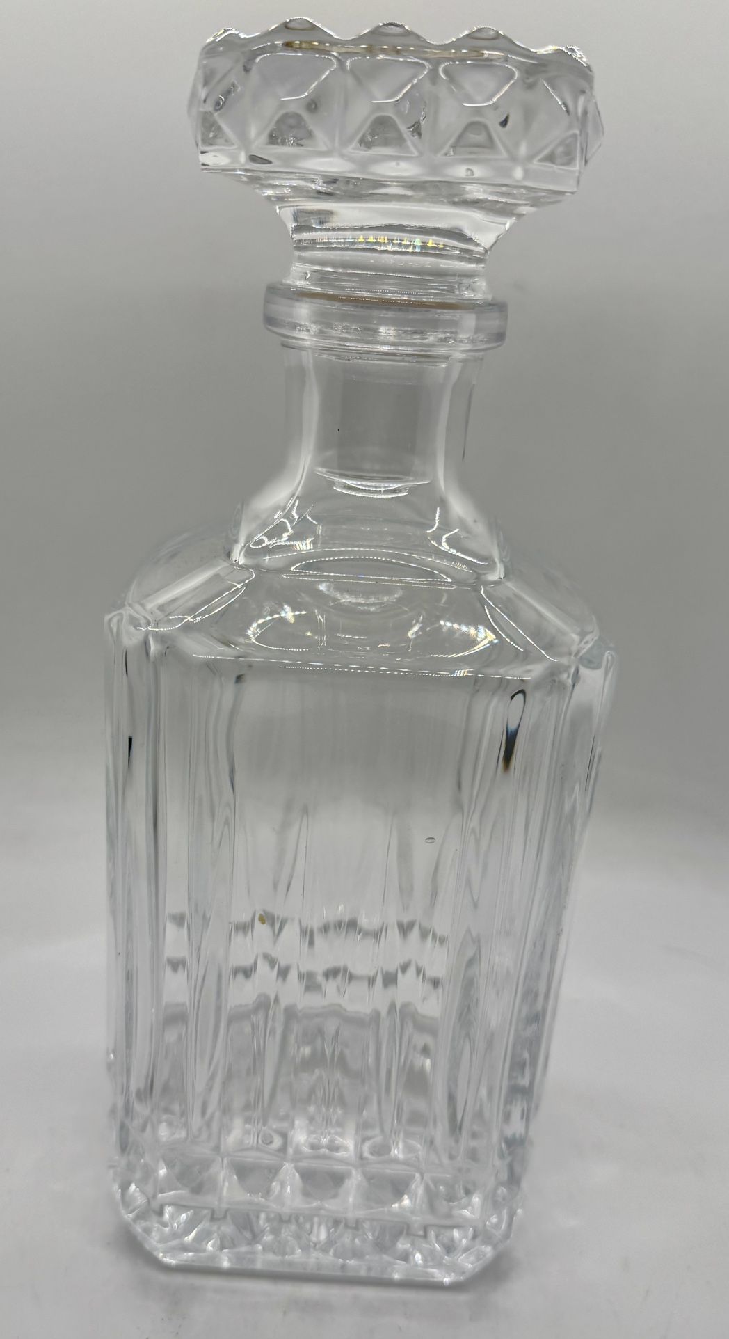 Vtg. Late 1980’s Cristal D’Arques Lead Crystal Decanter with Stopper Crystal Liquor Carafe 10”
