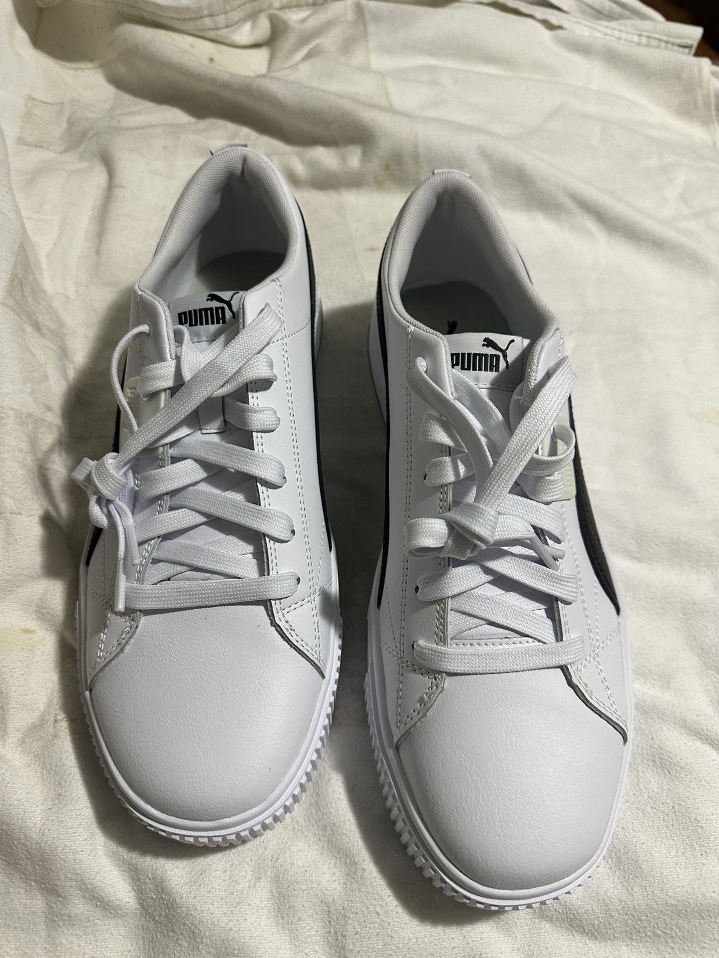 Puma Men’s Leather Sneakers