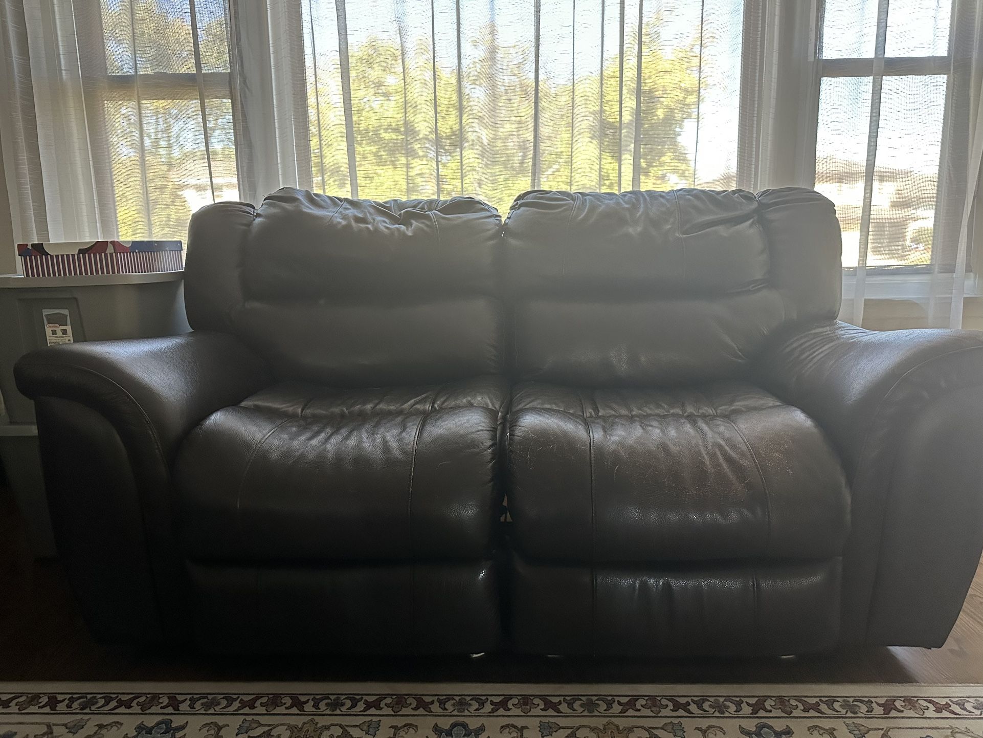 Leather Recliner Sofa