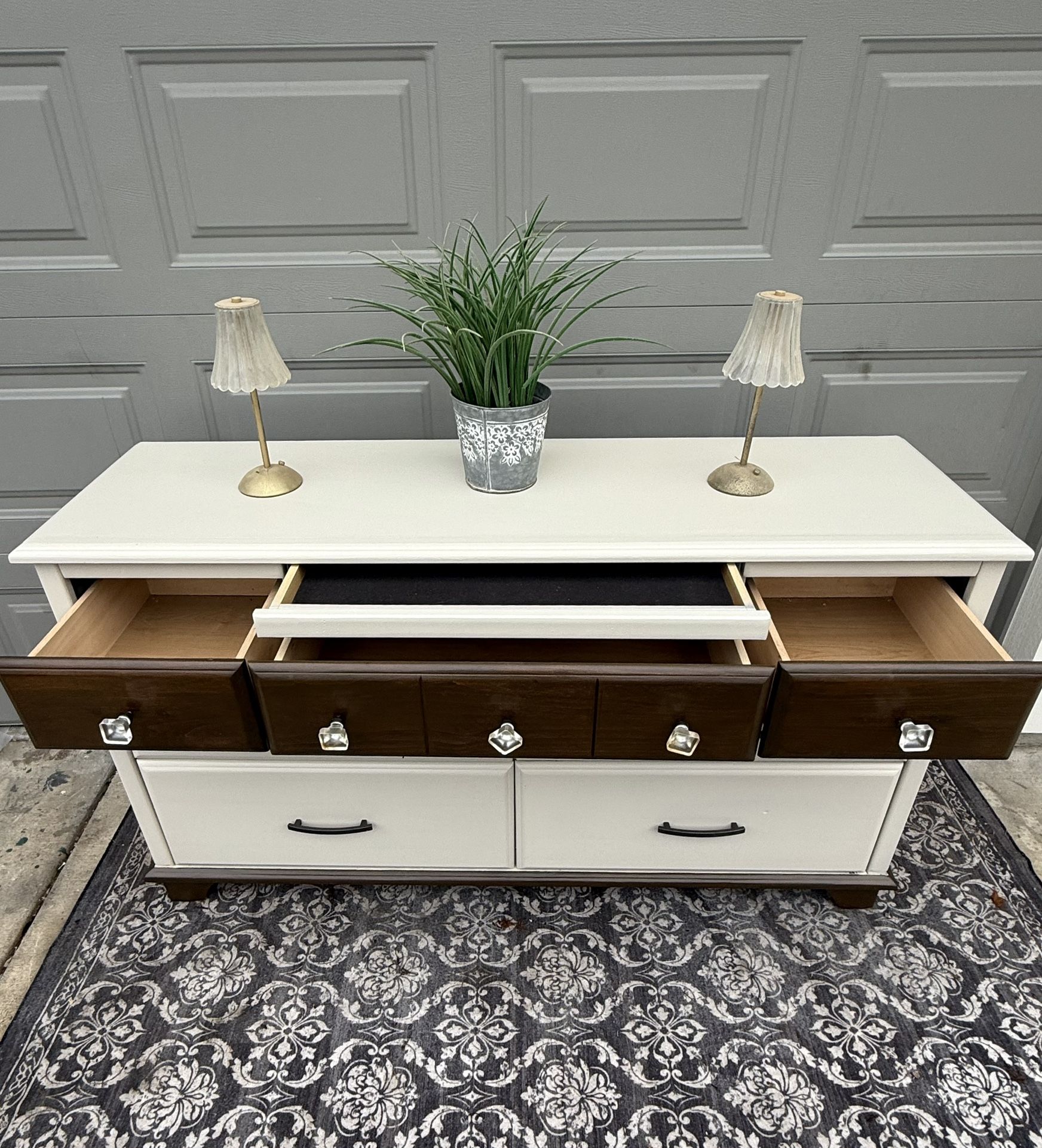 Solid Wood 7 Drawer Dresser