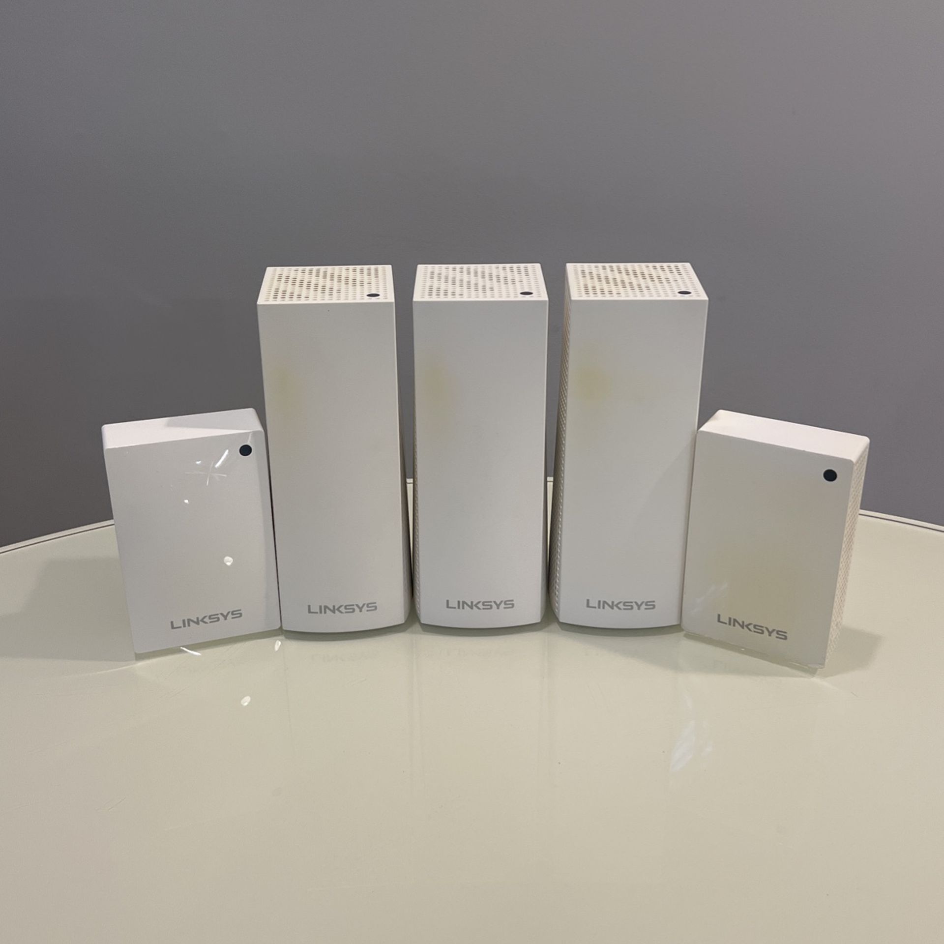 LINKSYS Velop Mesh And Boosters