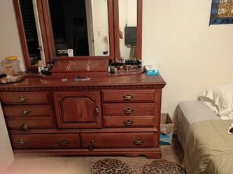2 Bedroom Dressers