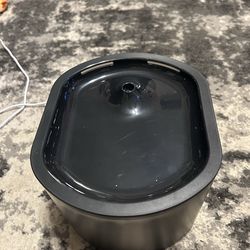 Cat water fountain