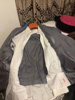 Men’s dressing suit