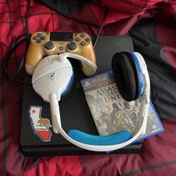 PS4 Turtle Beaches And Game With Control