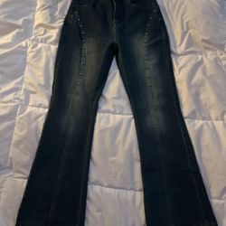 Dark Wash Women’s Studded Bootcut Jeans 