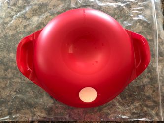 Tupperware Heat N Serve Red 5434A