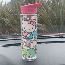 New hello Kitty Bottle Water 