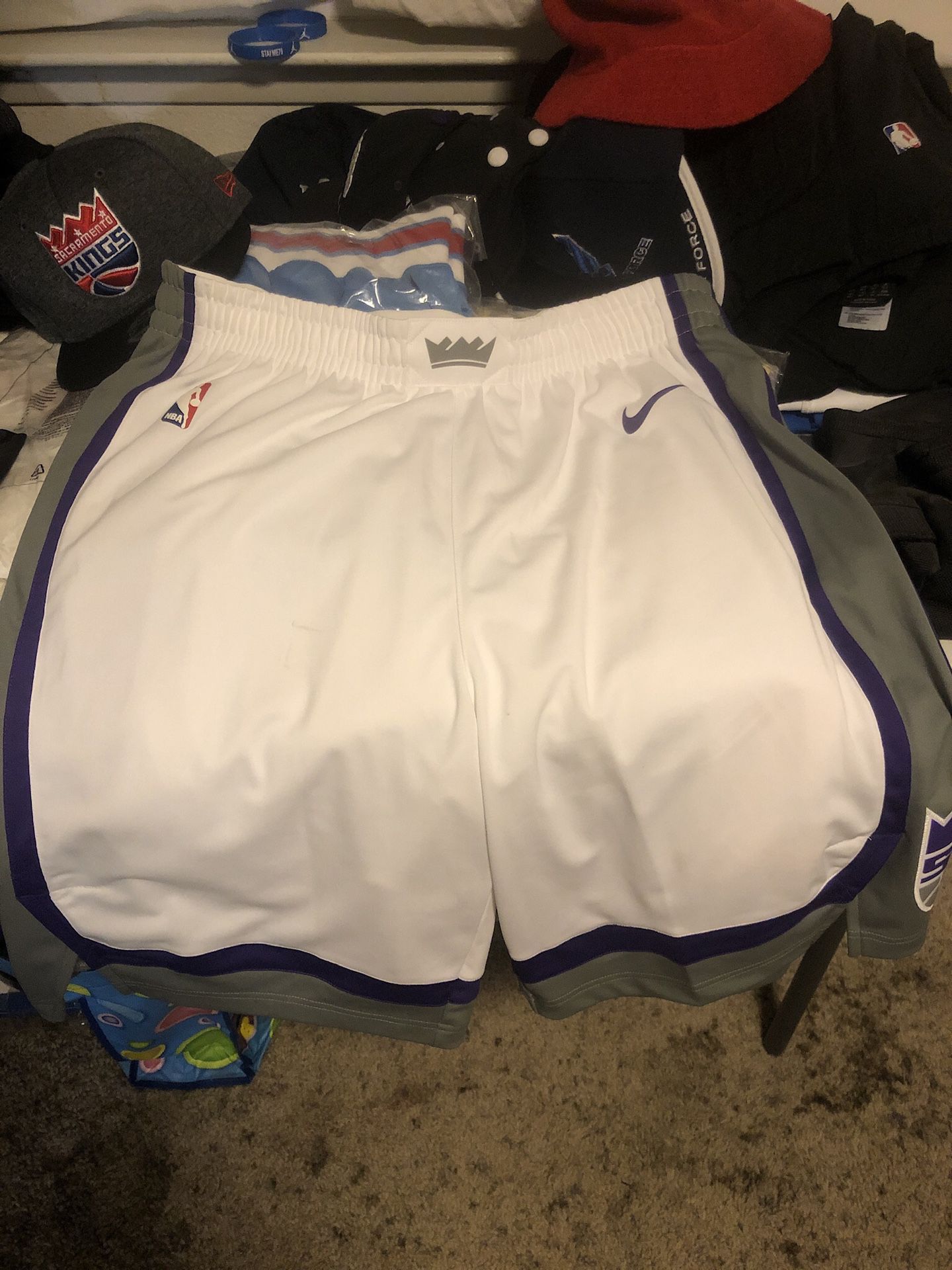 Authentic Nike NBA Sacramento Kings game shorts sz42 $100