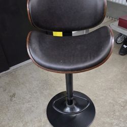 Wooden Island Stools 