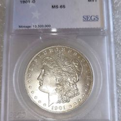 1901-0 Morgan Silver Dollar MS65