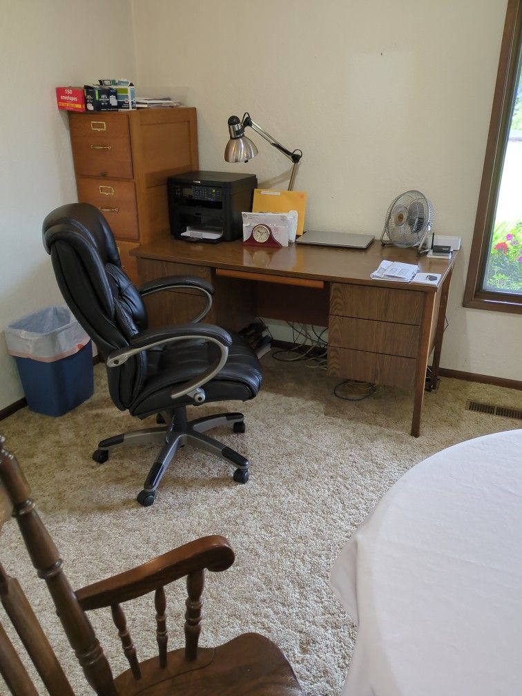 Office Desk & Chair