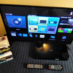 32" Inch Sharp Tv + Blu Ray 3D DvD Player $70 
