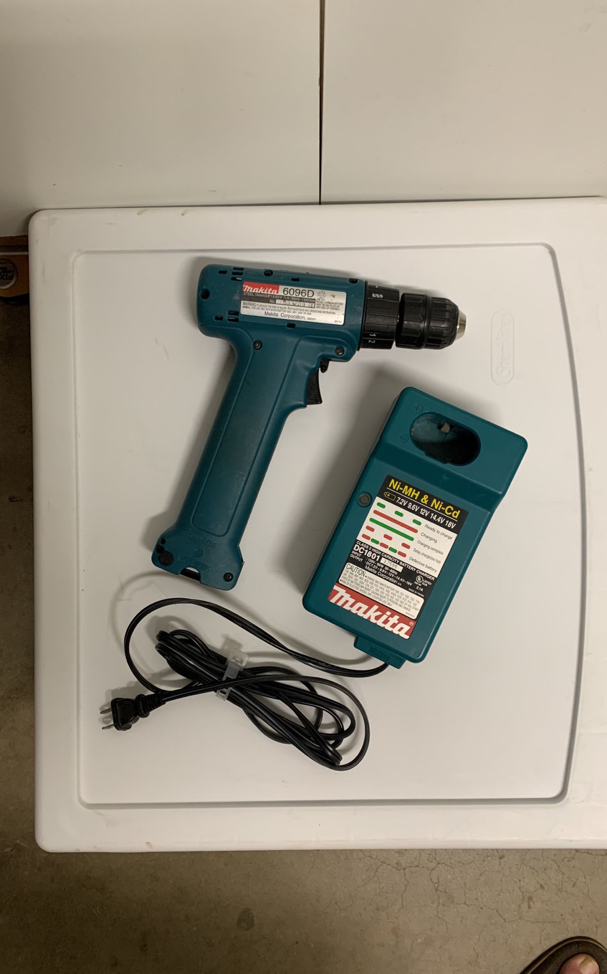 Mikita Cordless Drill And Charger