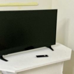 32’ Samsung Color Tv