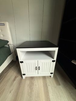 black nightstand with charging station on top and large cabinet space ✨White & black nightstand with charging station on top and large cabinet space