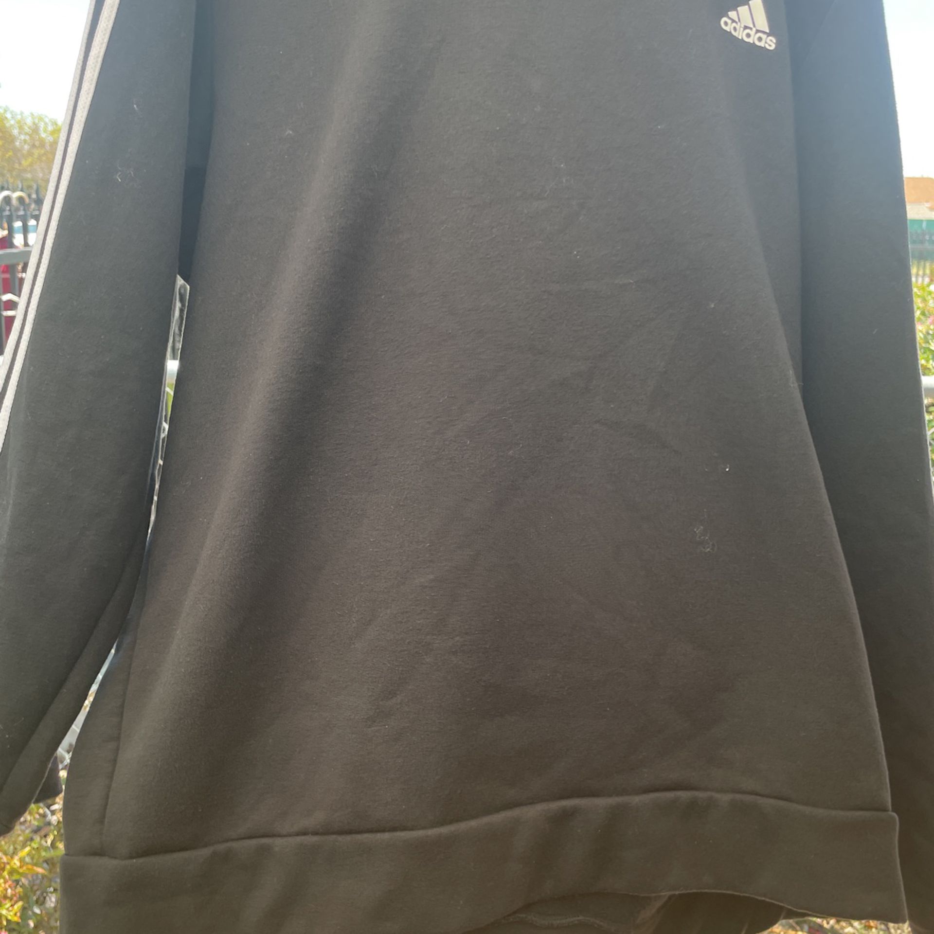 Adidas Hoodie Golden State Warriors Sweater Yellow Blue for Sale in  Oakland, CA - OfferUp