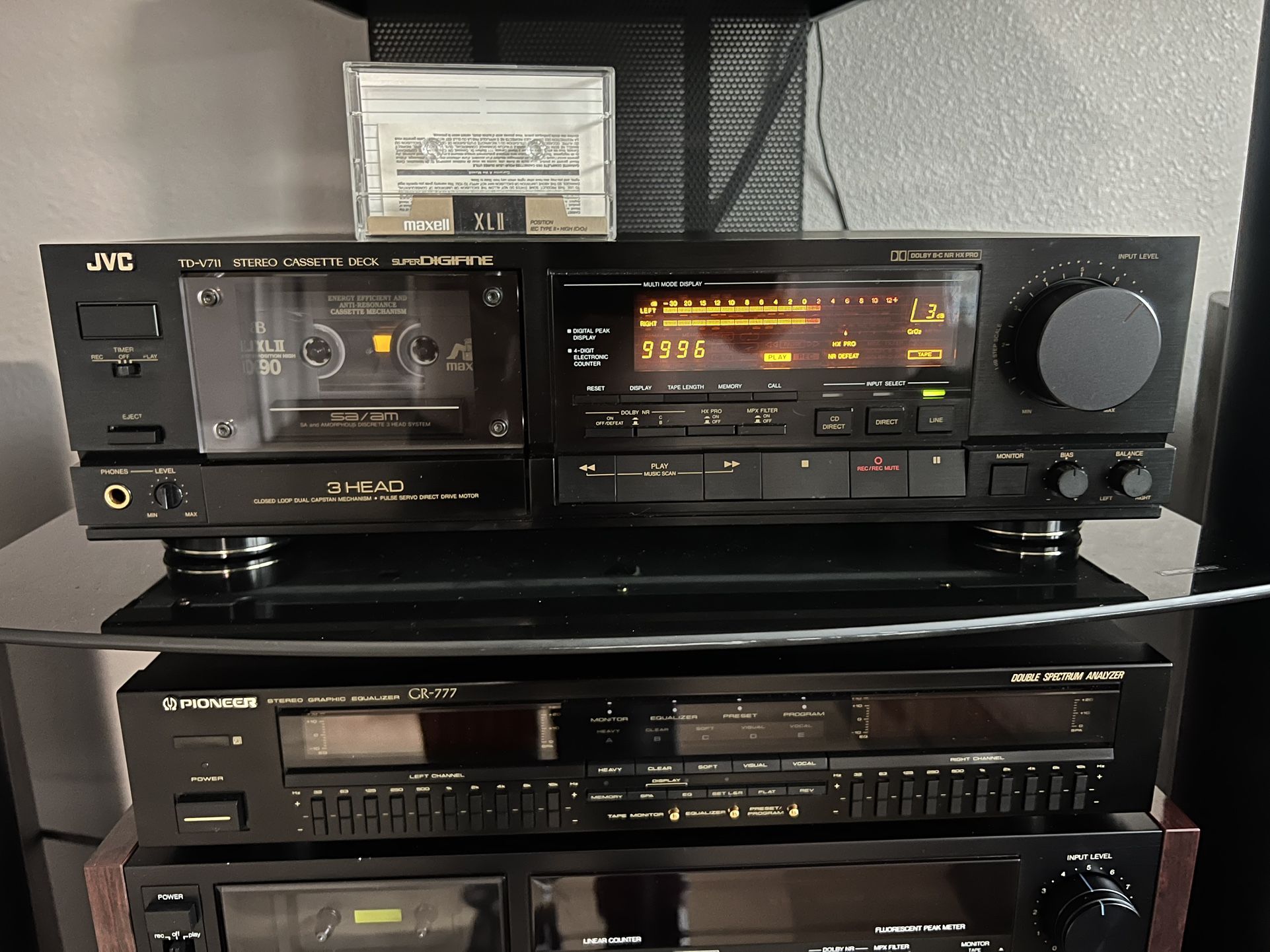 JVC TD-V711 3-Head Direct Drive Cassette Deck