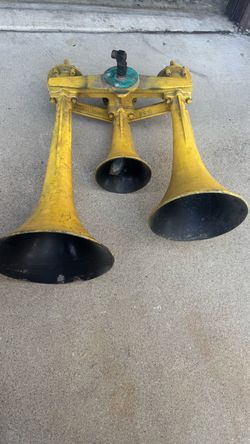 TRAIN HORN