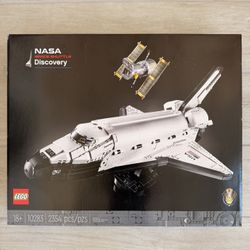 NEW LEGO 10283 Icons NASA Space Shuttle Discovery Brand New In Factory Sealed Box 100% Complete. Price FIRM See My Listings West Las Vegas Summerlin