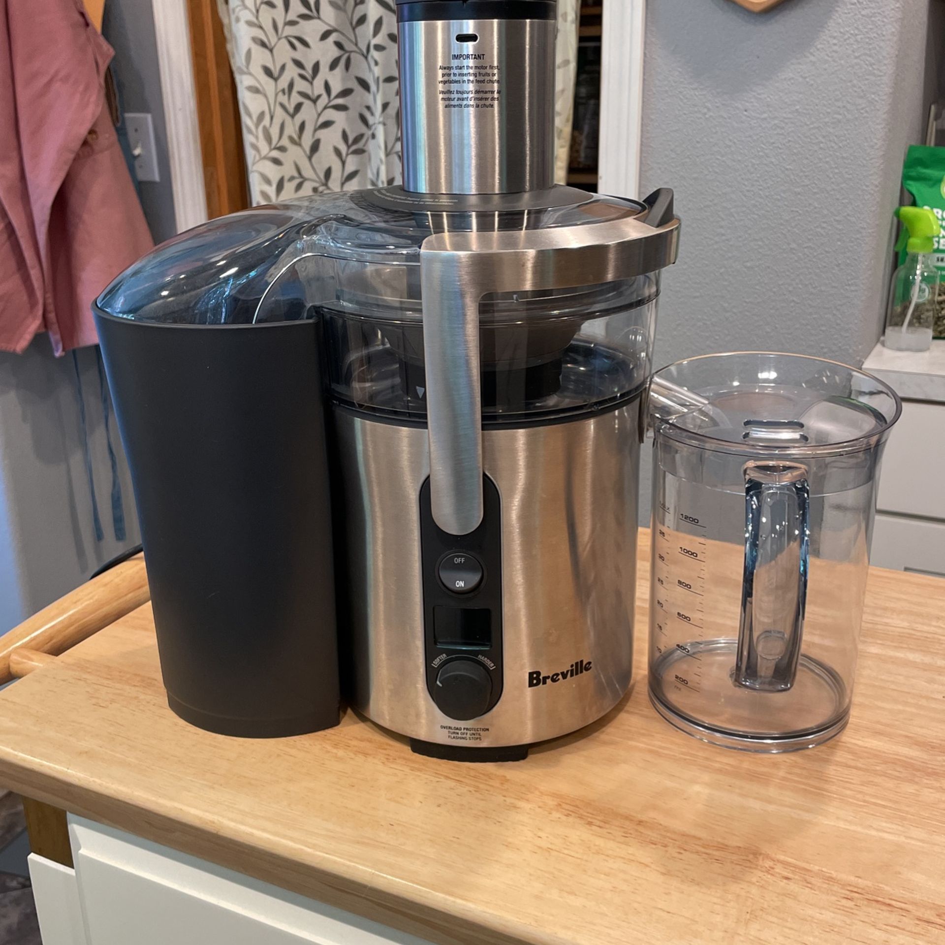 Breville Juicer