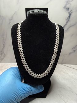 8mm 24” VVS D Monaco Cuban Chain