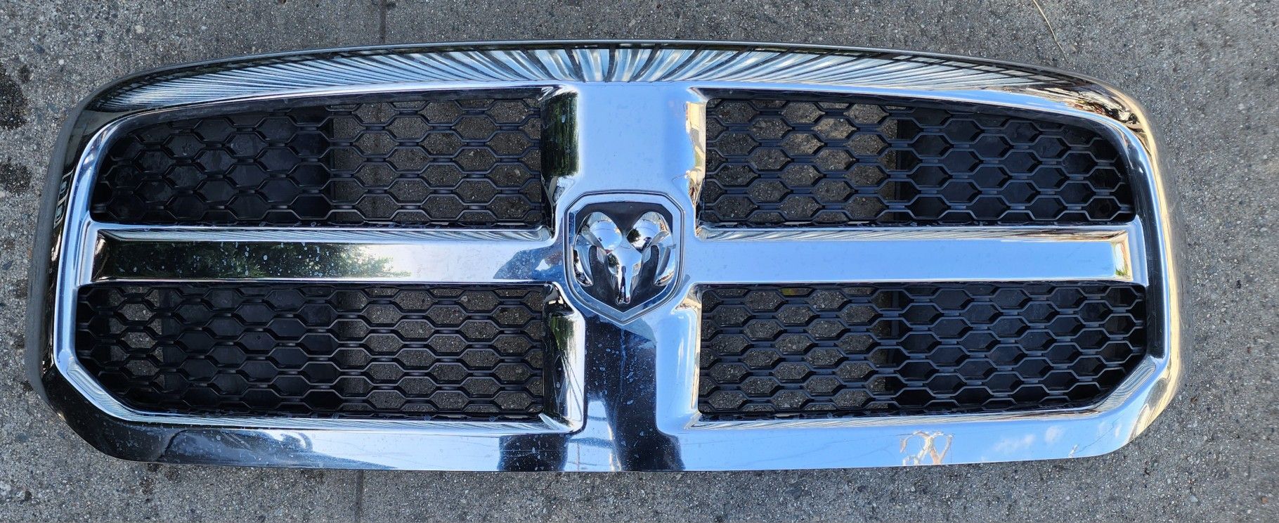 2014 2015 2016 2017 DODGE RAM 1500 FRONT BUMPER GRILL GRILLE