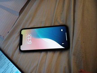 Iphone Xr. Asking $85 