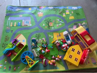 Peppa pig toy and mat lot