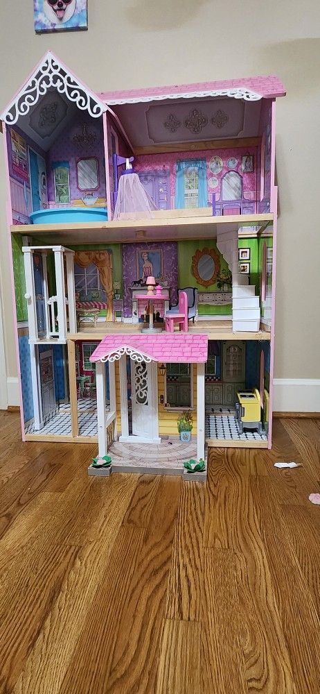 KidKraft dollhouse,