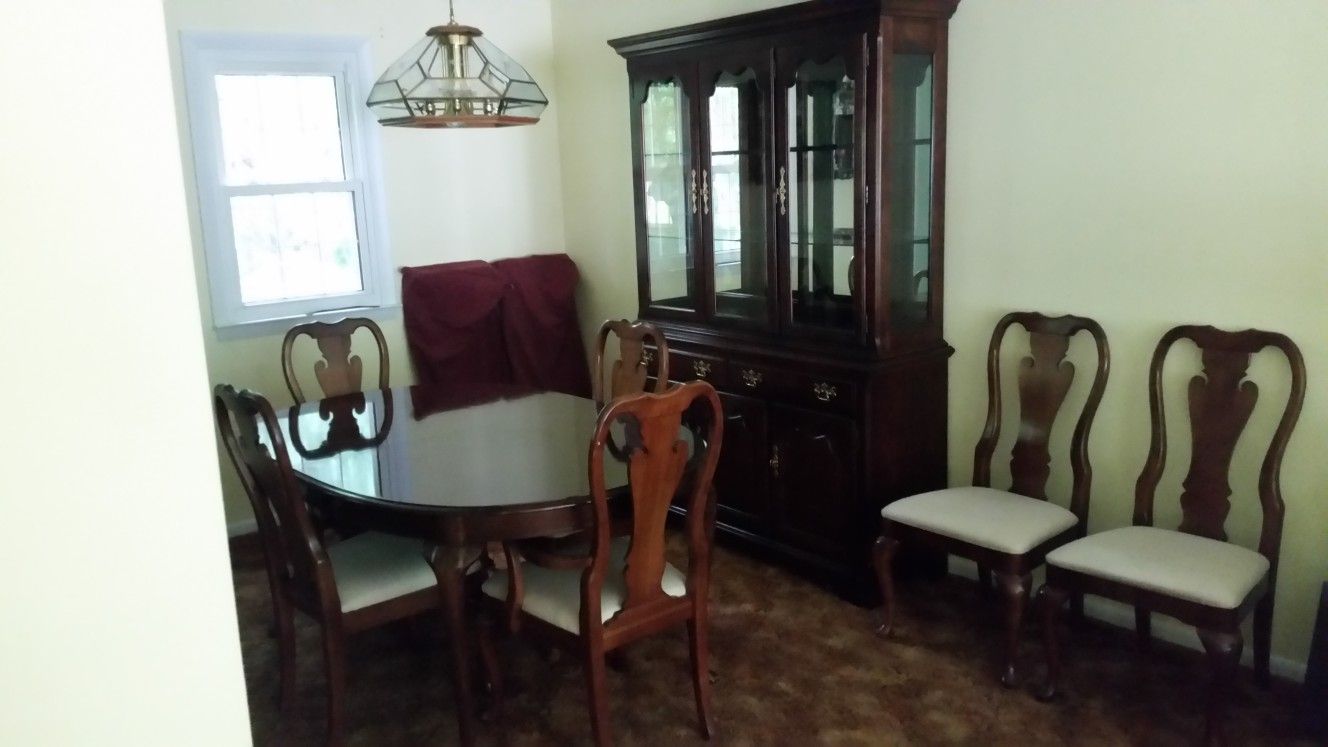 Dining Room Set