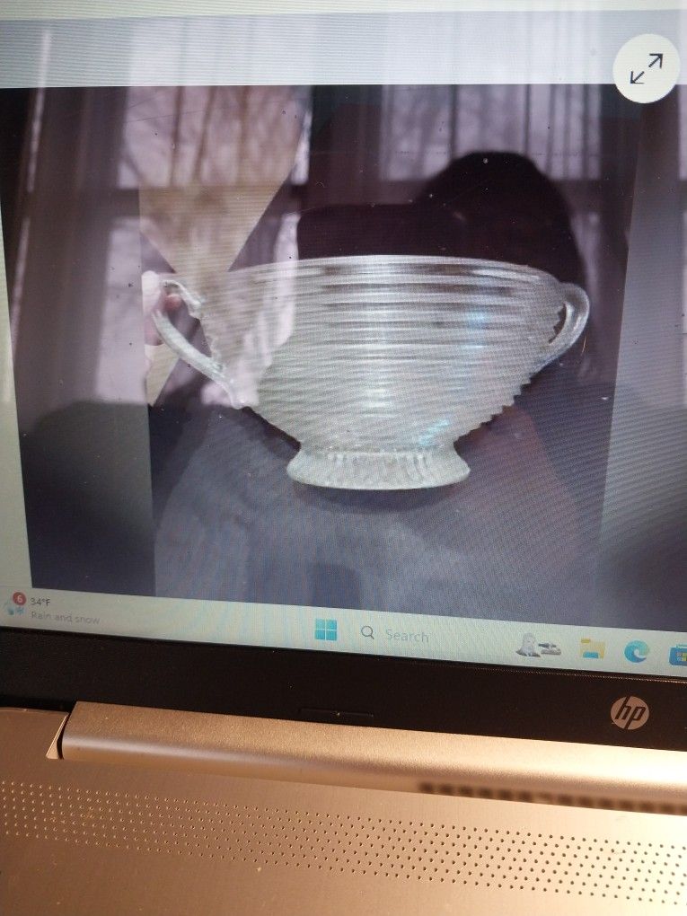 2 Handled Salad Bowl