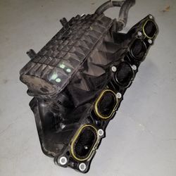 08 VW RABBIT INTAKE PLENUM 2.5 MK5 MKV 
