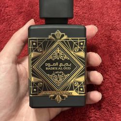 Lattafa Oud of Glory
