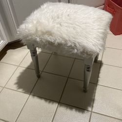 Vanity Chair