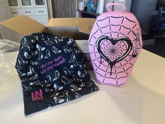 Monster High Draculaura Pink Coffin Mini Backpack Adjustable W/ Shoebag