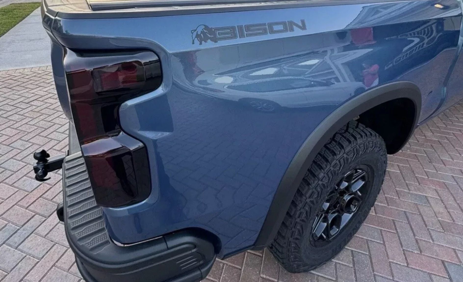 OEM Chevrolet Colorado ZR2 Bison Bedside Decals Trim New 2PC Set 2021-2024